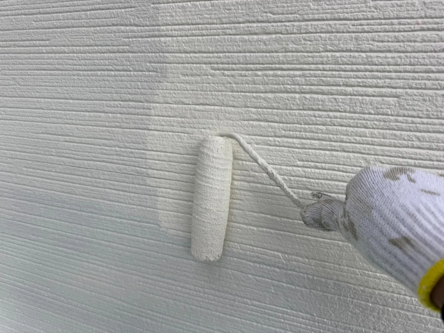 外壁　上塗り塗装　グランセラトップ2液水性